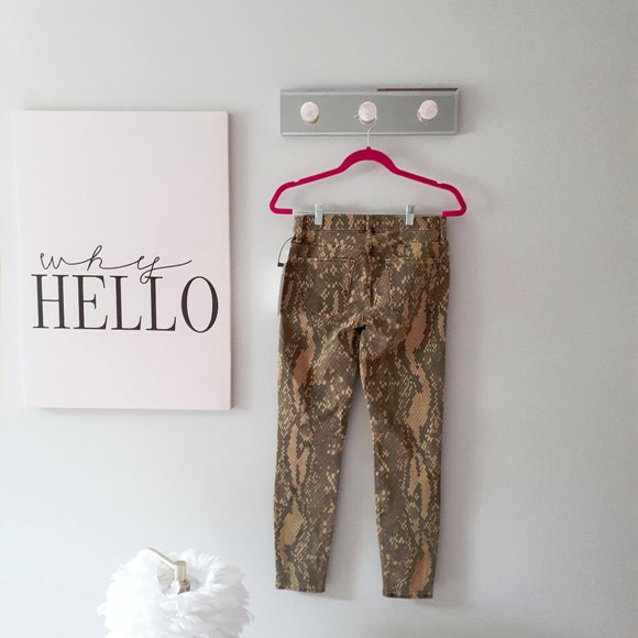NWT Current | Elliott python print skinny crop jeans - Picture 15 of 16